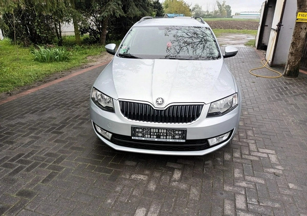 Skoda Octavia cena 41900 przebieg: 183000, rok produkcji 2016 z Brzeg Dolny małe 137